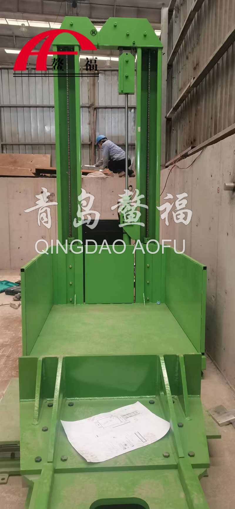鳌福双柱小货梯